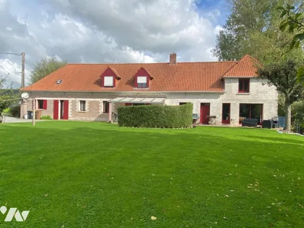 Maison 14 pièces 329 m²
