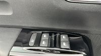 Citroen C3 1.2 PureTech 110ch S&S Shine Pack 121-122g — photo 16