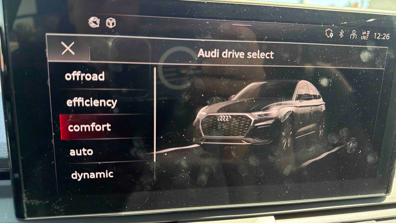 Audi Q5 Sportback 50 TFSIe 299 S tronic 7 Quattro — photo 31