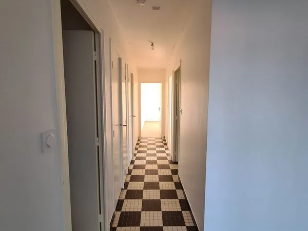 Appartement F3 ANDREZIEUX BOUTHEON 73M2 Proche place du forez