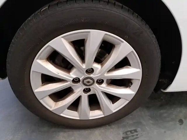 Renault Clio tce 100 — photo 55