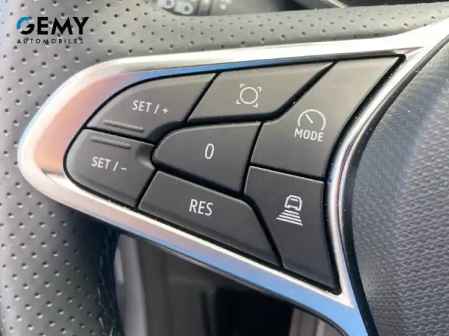 Renault Captur tce 115 ch — photo 16