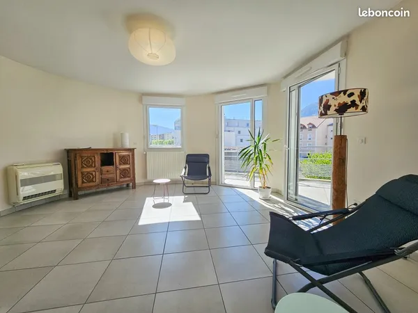 Appartement 3 pièces 87 m²