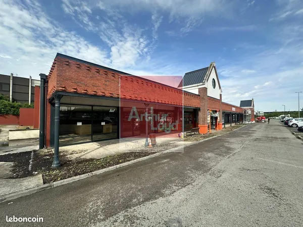Local commercial 209 m² TROYES