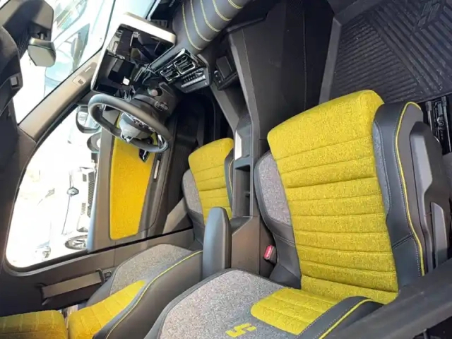 Renault 5 renault  e-tech electrique 10 ch autonomie confort — photo 9