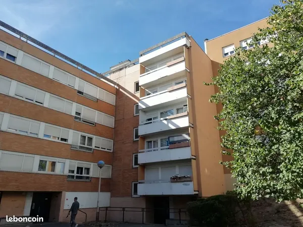 Location T4 Secteur Croix rouge ( Rilly La Montagne)