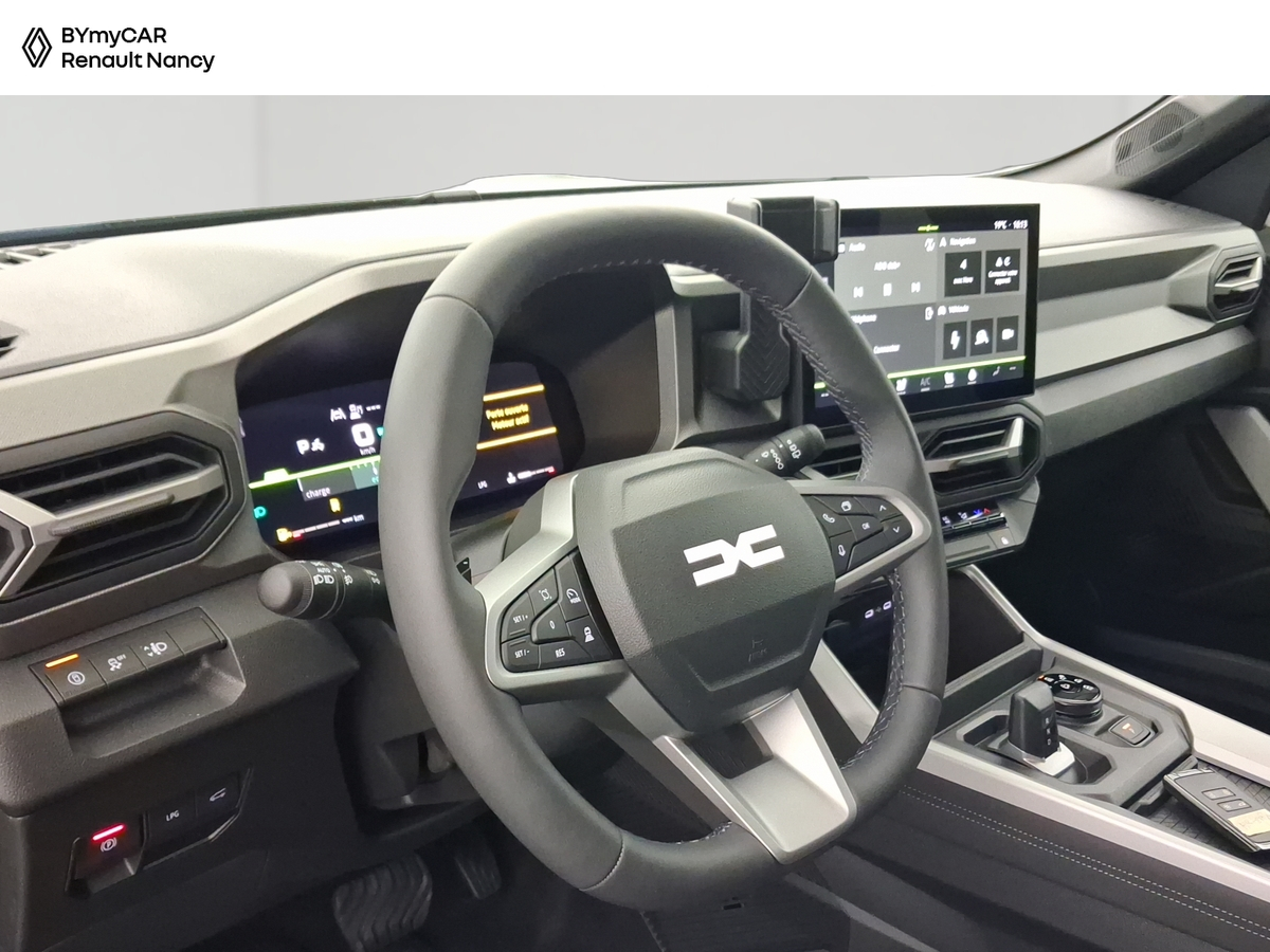 Dacia Bigster Hybrid-G 150 4x4 — photo 10