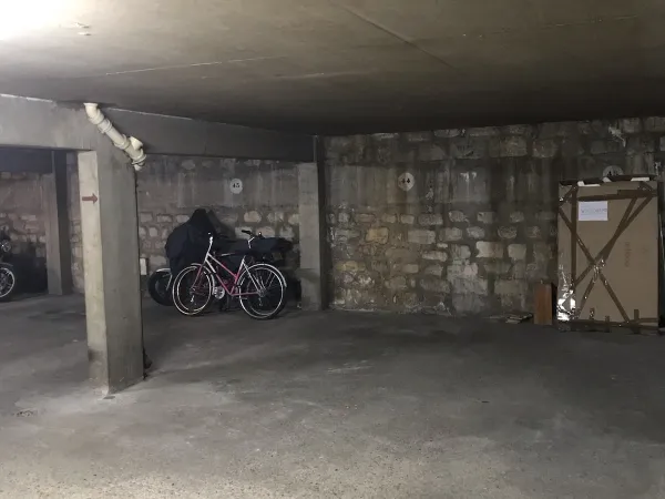 Loue parking