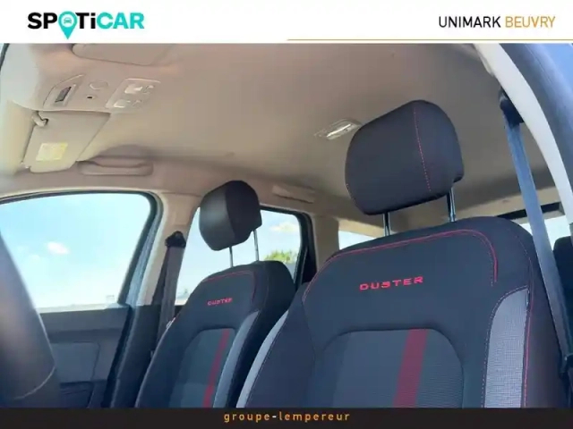 Dacia Duster 1.5 blue dci 115ch techroad 4x2 — photo 10