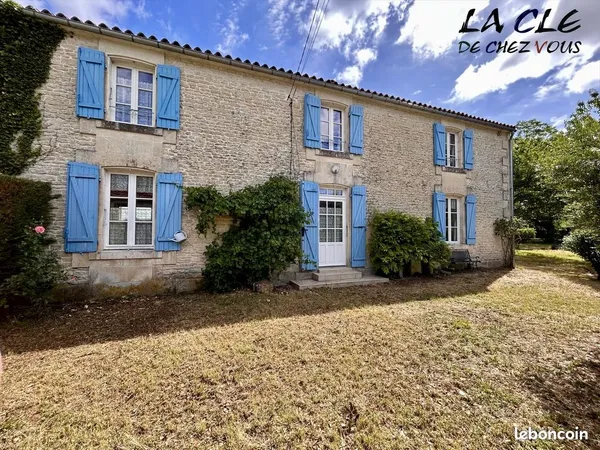 Maison 9 pièces 140 m²