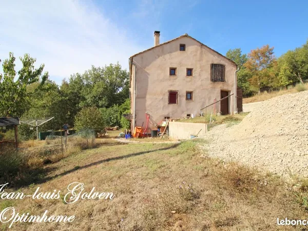 Maison 5 pièces 146 m²