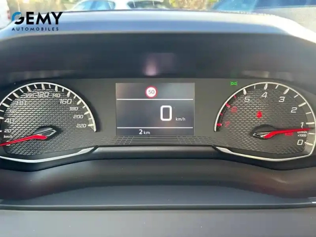 Peugeot 2008 100 s&amp;s bvm6 — photo 31