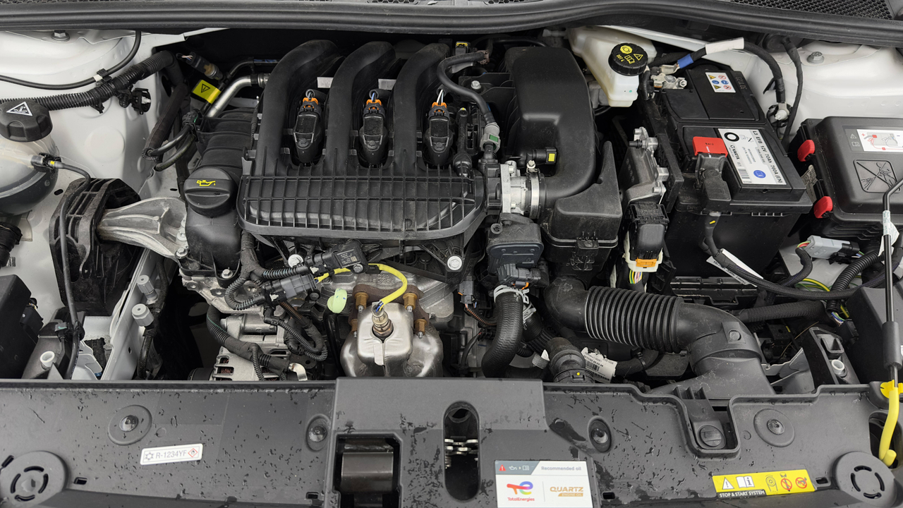 Opel Corsa 1.2 75 ch BVM5 — photo 19
