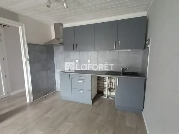 Appartement Saint Flour 3 pièce(s) 54.03 m2