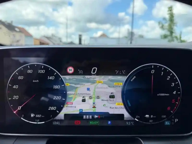 Mercedes Glc coupé 300 de 4matic amg li — photo 38