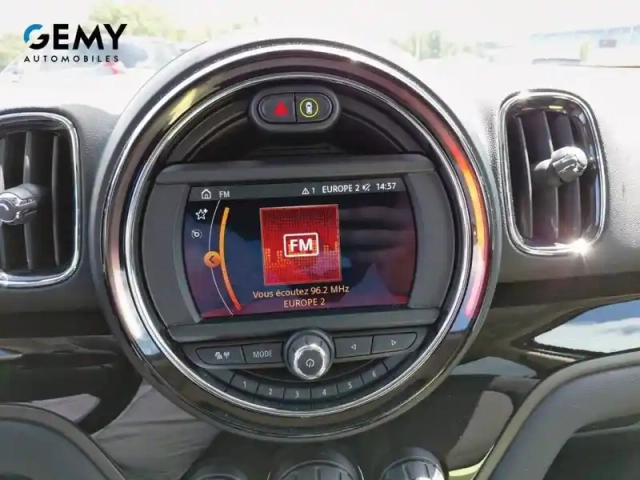 Mini Mini countryman 136 ch — photo 12