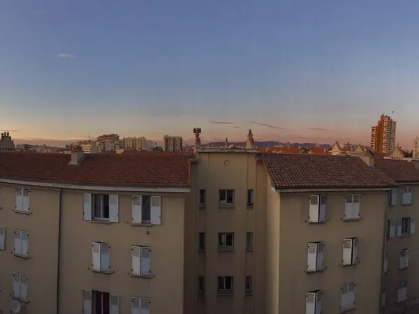 Vends appartement climatisé