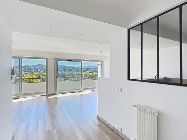 Appartement 3 pièces 81 m²