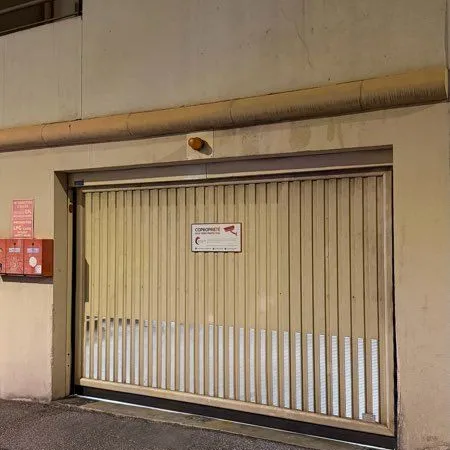 à louer - place de parking à marseille 4e