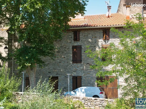Maison de village 6 pièces 120 m²