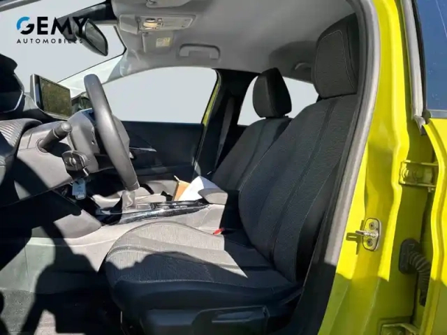 Peugeot 208 puretech 100 s&amp;s bvm6 — photo 9