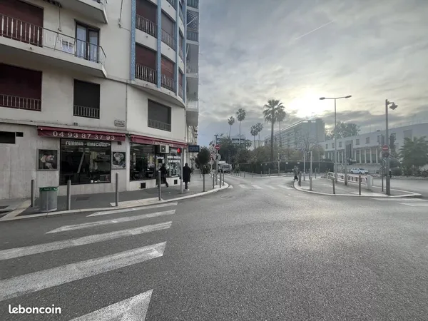 Local commercial 26 m² Nice