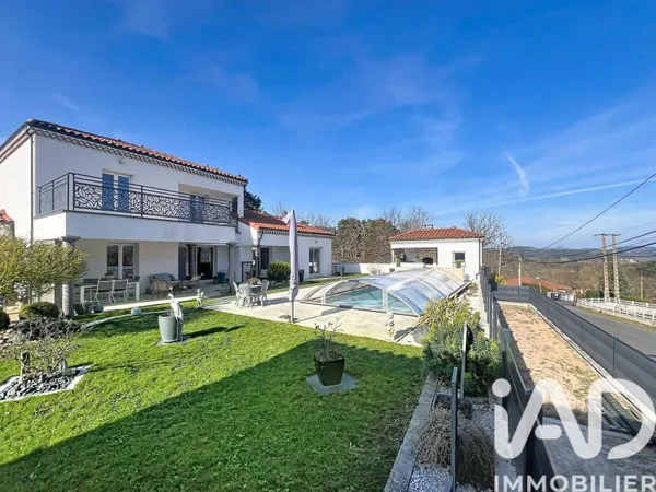 Maison 7 pièces 176 m²