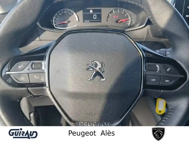 Peugeot 208 puretech 100 s&amp;s bvm6 — photo 40