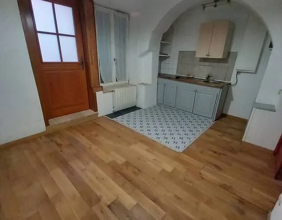 Studio 1 pièce 33 m²