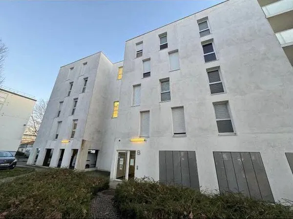 Appartement 1 pièce 57 m²