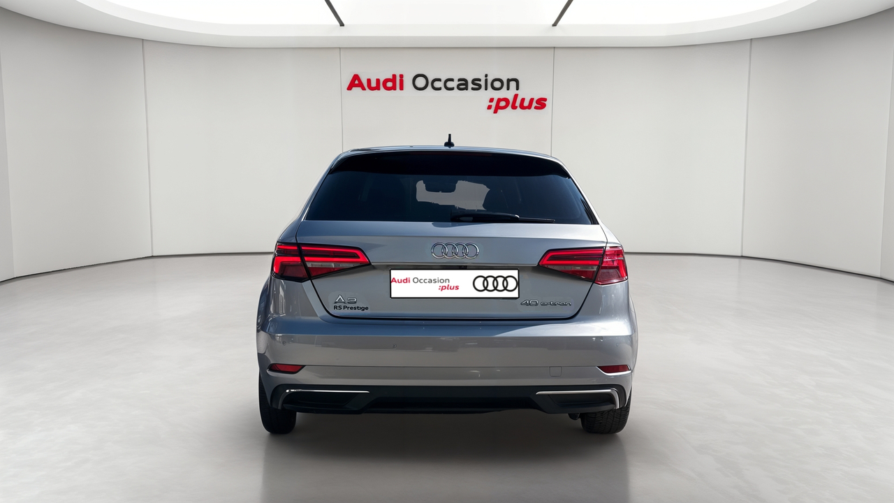 Audi A3 Sportback 40 e-tron 204 S tronic 6 — photo 4
