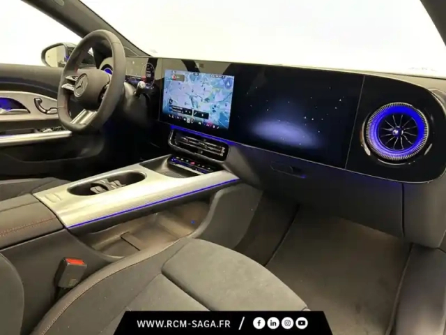 Mercedes Cla coupe 220 amg line — photo 21