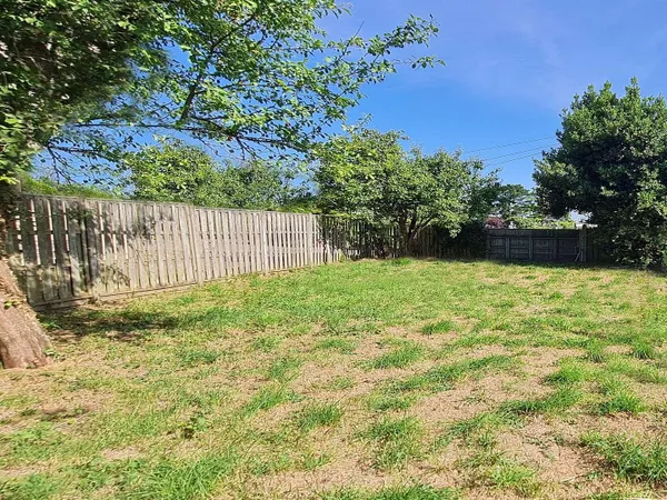 Terrain 320 m²