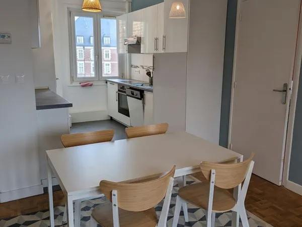 T3 Meublé de 62 m² - Vieux Lille (Quartier Saint-André) - Lumineux & Dernier étage