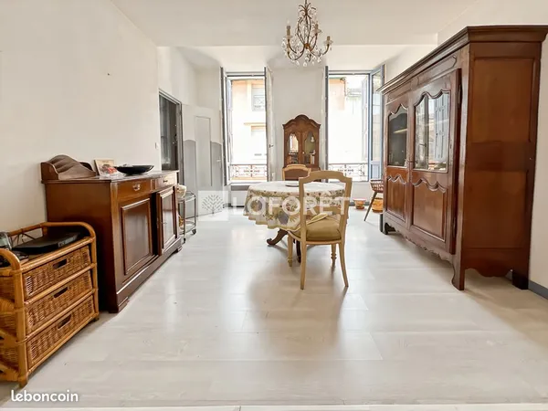 Appartement 2 pièces 70 m²