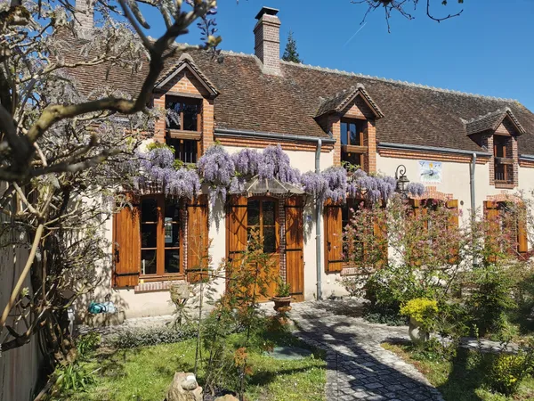 PROPRIETE EN SOLOGNE AVEC ETANG