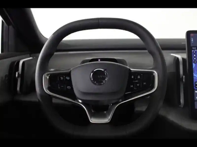 Volvo Ex30 cross country twin performance 428ch ultra — photo 26