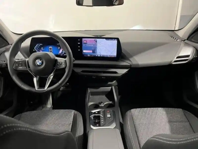 Bmw Serie 1 série 1 116a 122ch m sport design dkg7 — photo 5
