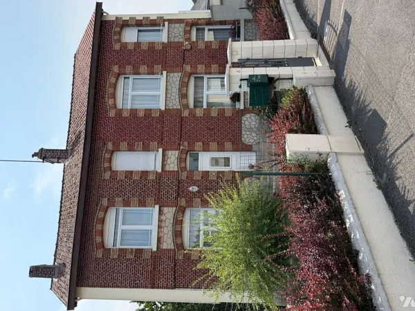 Maison 6 pièces 161 m²