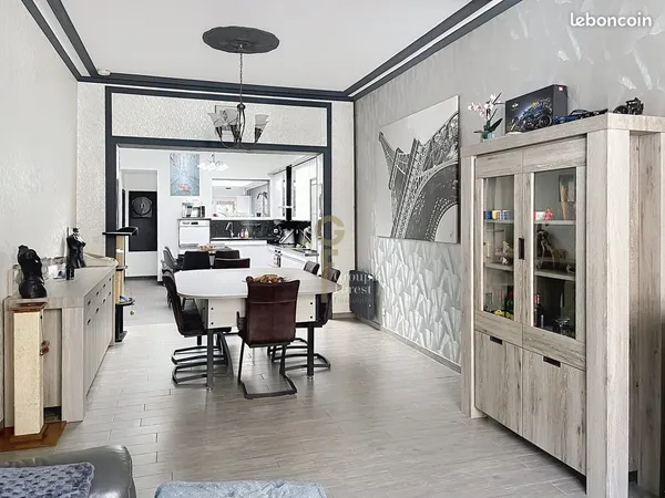 Maison 5 pièces 165 m²