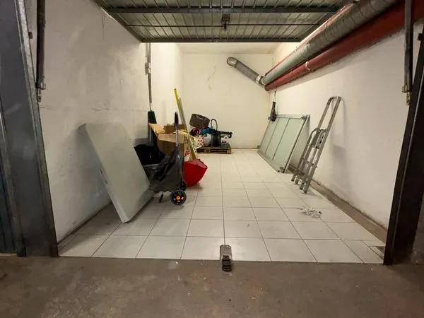 Grand garage 14m2