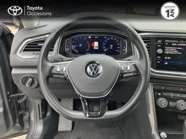 Volkswagen T-Roc 1.5 tsi evo 150ch carat dsg7 s&amp;s — photo 11
