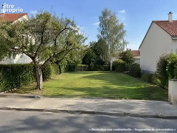 Terrain 335 m²
