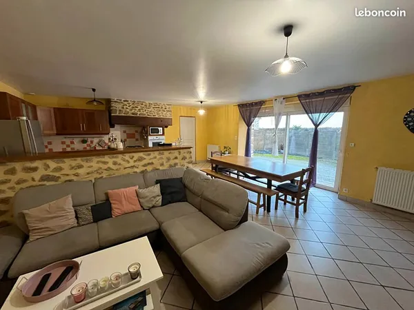 Longère 5 pièces 137 m²