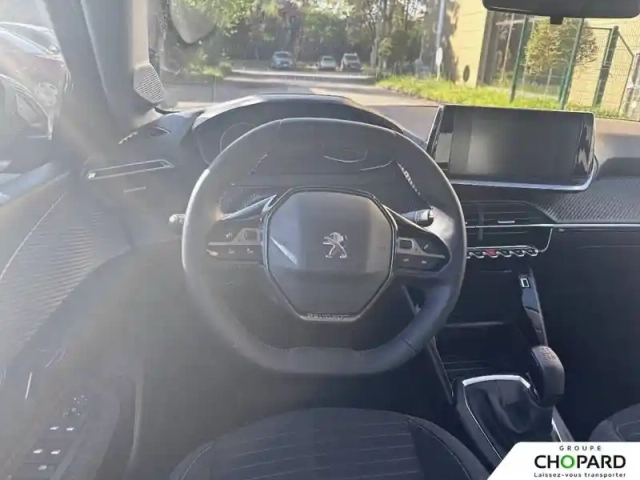 Peugeot 208 puretech 75 s&amp;s bvm5 — photo 16