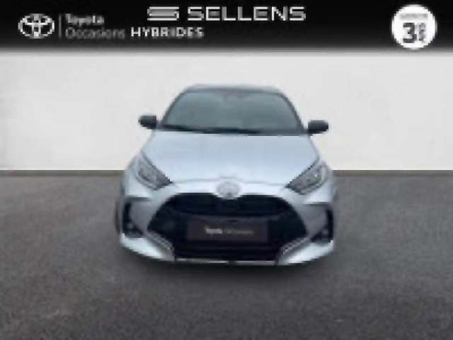 Toyota Yaris 130h collection 5p my25