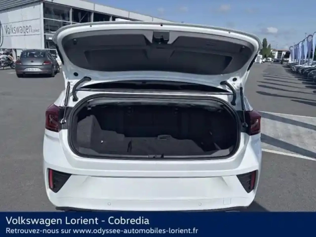 Volkswagen T-Roc cabriolet 1.5 tsi evo2 150ch r-line dsg7 — photo 12