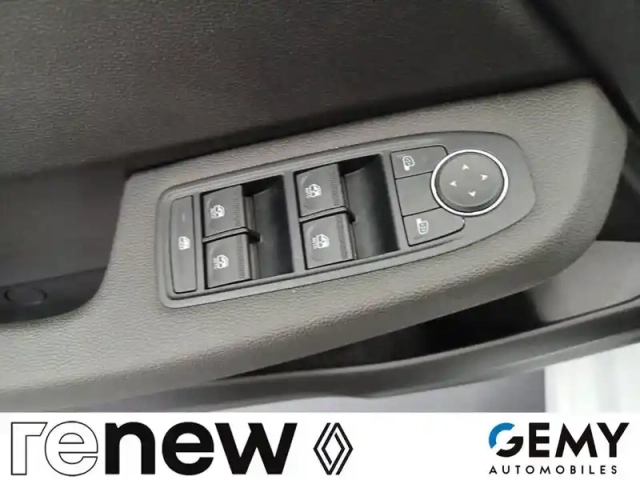Renault Clio sce 65 — photo 27