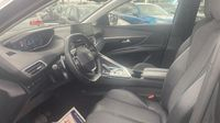 Peugeot 3008 HYBRID 225ch Allure Pack e-EAT8 — photo 12