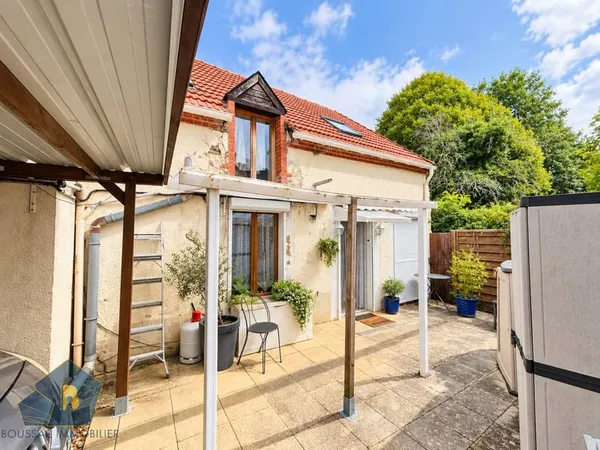 Petite maison de charme idéale pour un couple ou résidence